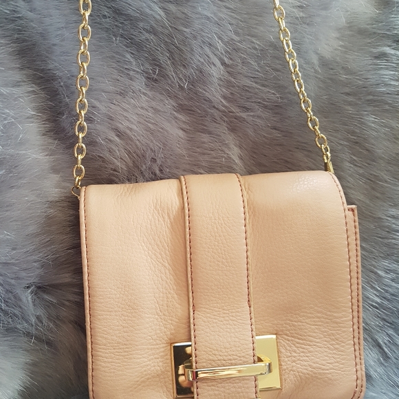 Sweet blush pink Liz Claiborne clutch purse - Picture 14 of 15